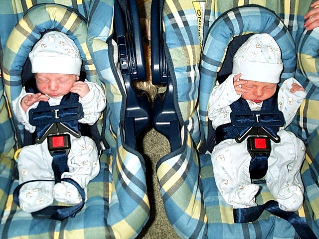 Jaedon & Jaxon Arriving Home